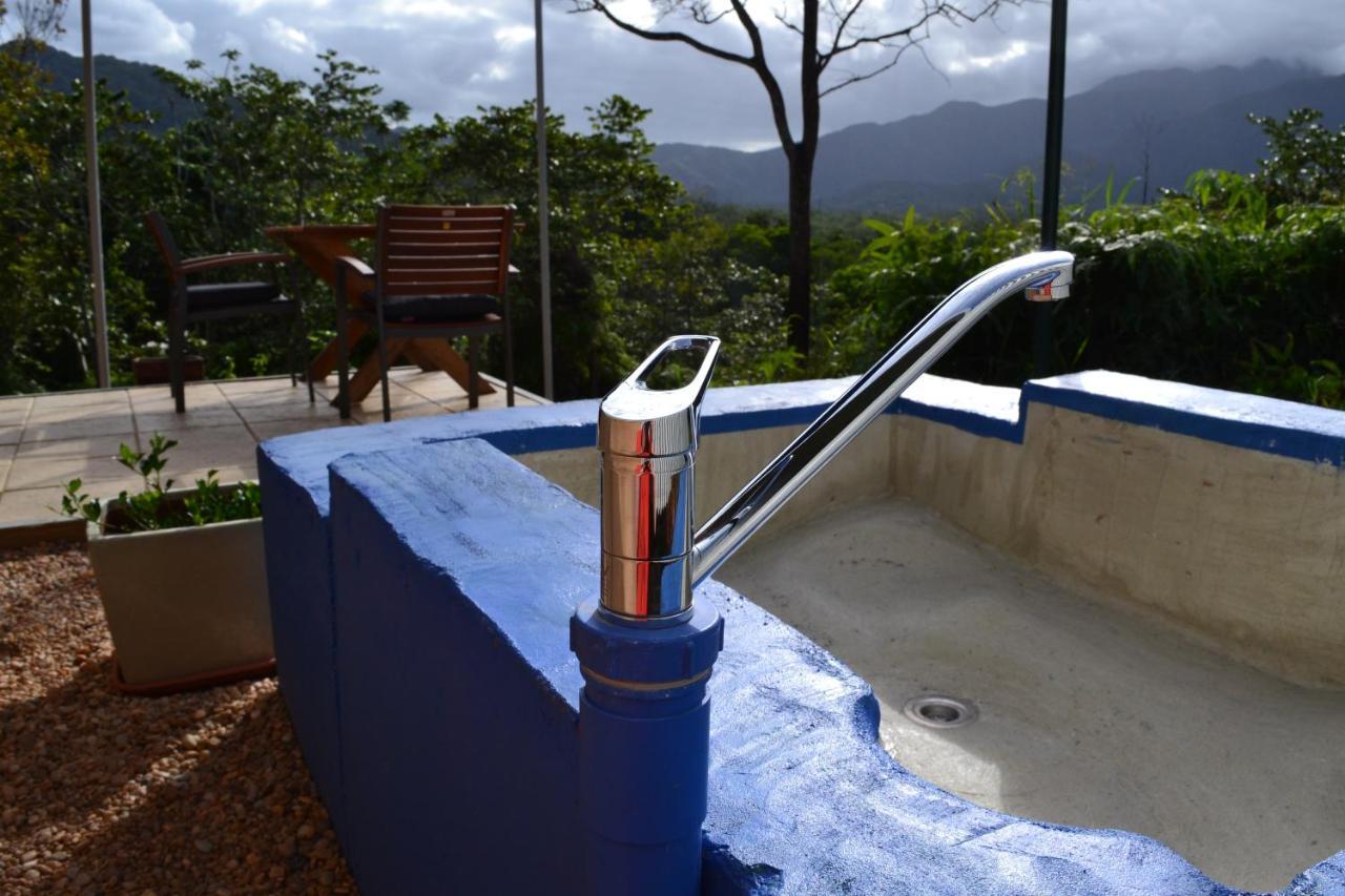 Wompoo Eco Retreat Acomodação com café da manhã Cow Bay Exterior foto